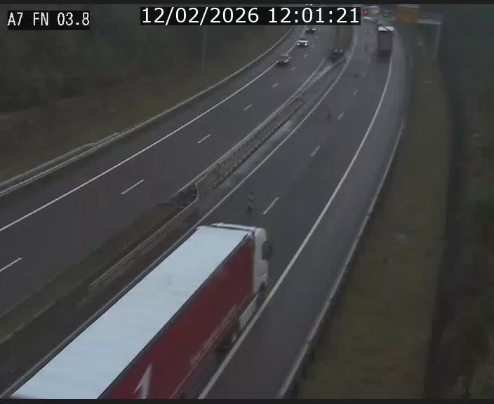 Caméra autoroute Luxembourg A7 - Passage à gibier Rëngelbour - direction Tunnel Stafelter