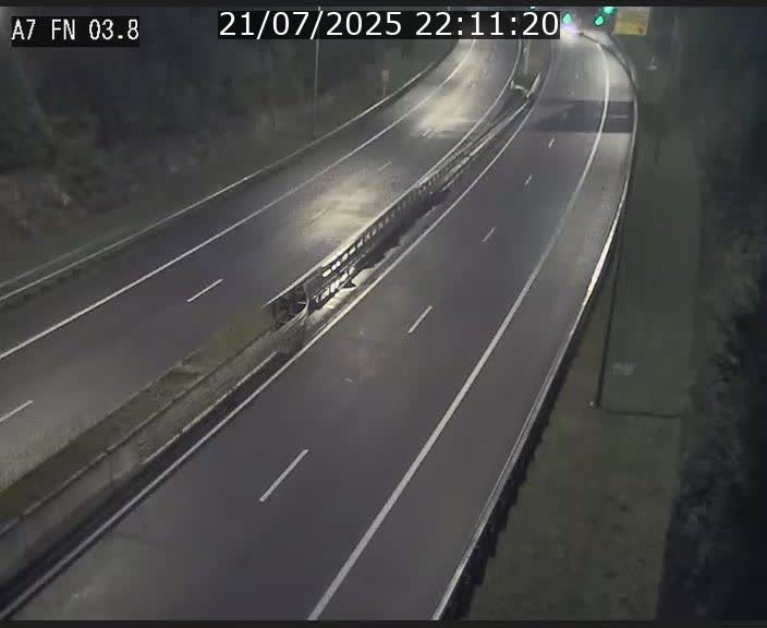 Caméra autoroute Luxembourg A7 - Passage à gibier Rëngelbour - direction Tunnel Stafelter