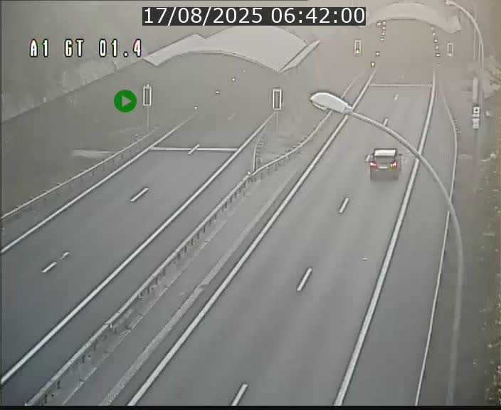 Traffic live webcam Luxembourg Hesperange - A1 direction Kirchberg - BK 1.4