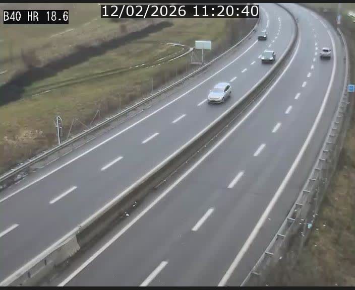 Webcam sur la route de liaison entre Micheville et Esch-Belval à la frontière entre le Luxembourg et la France. Vue orientée vers la Lorraine.