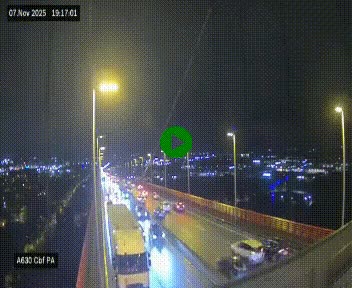 Webcam autoroute sur le périphérique de Bordeaux (A630) au nord de la ville. Caméra située sur le Pont d'Aquitaine.