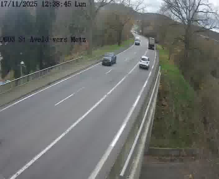 Clone of Webcam sur la D603 située à proximité de Saint-Avold. Vue orientée vers Metz
