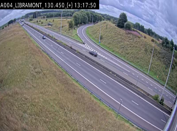 Webcam à Libramont sur l'E411 à la jonction avec la N89 menant vers Bouillon et la France. Vue orientée vers Arlon