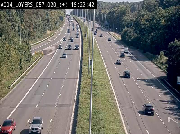 Webcam dans la montée de Loyers sur l'E411, après le viaduc de Beez en venant de Namur et en direction du Luxembourg