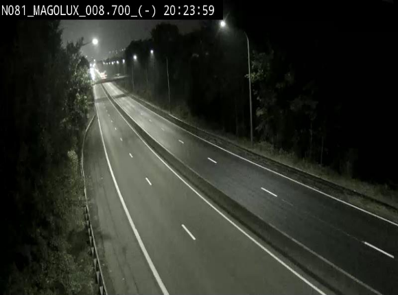 Webcam sur la N81 (E411) à hauteur de la jonction avec la N883. Vue orientée vers Arlon
