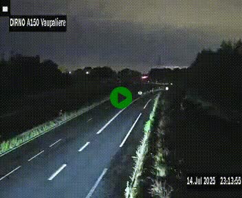 Webcam autoroute A150 à hauteur de La Vaupalière en périphérie de Rouen. Vue orientée vers Rouen
