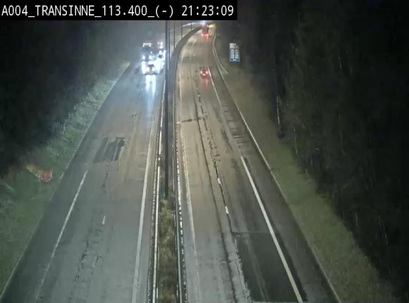Caméra trafic E411 (A4) - Transinne direction Namur - BK 113.425