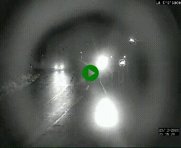 Webcam au carrefour de la croisade, à la jonction entre la N22 et la N320, avant le poste de douane franco-andorrane. Webcam à 1790 mètres d'altitude