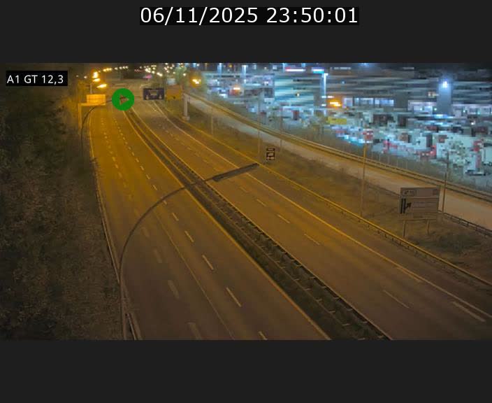 Traffic live webcam Luxembourg Senningerberg - A1 direction Allemagne - BK 12.3