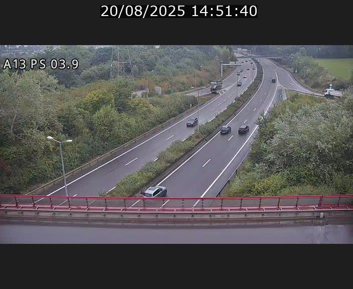 Traffic live webcam Luxembourg Differdange - A13 direction Esch-sur-Alzette - BK 3.9