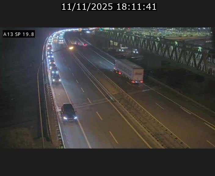 Traffic live webcam Luxembourg Croix de Bettembourg - A13 direction Esch-sur-Alzette - BK 19.8