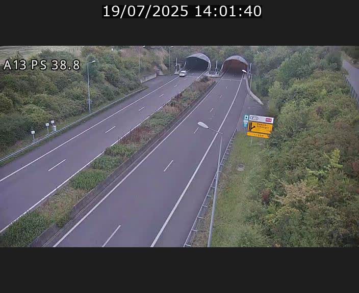 Webcam autoroute A13 à l'entrée ouest du tunnel Markusbierg à Schengen. Vue orientée vers Mondorf-les-Bains