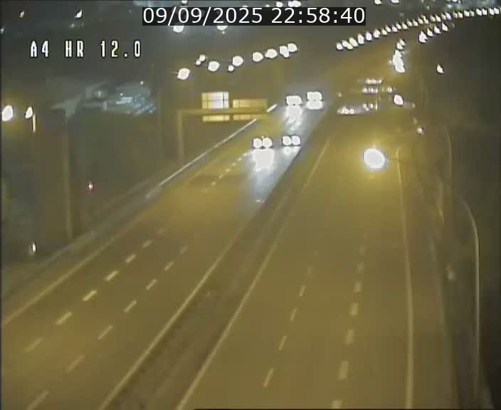 Traffic live webcam Luxembourg Jonction Foetz - A4 - BK 12.0 - direction Esch sur Alzette
