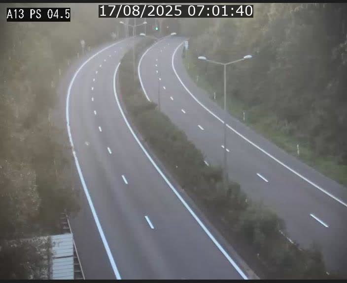 Traffic live webcam Luxembourg Differdange - A13 direction Esch-sur-Alzette - BK 4.5