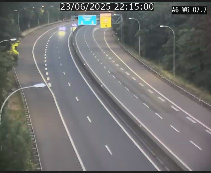 Traffic live webcam Luxembourg - Bridel - A6 - BK 7.7 - direction Belgique
