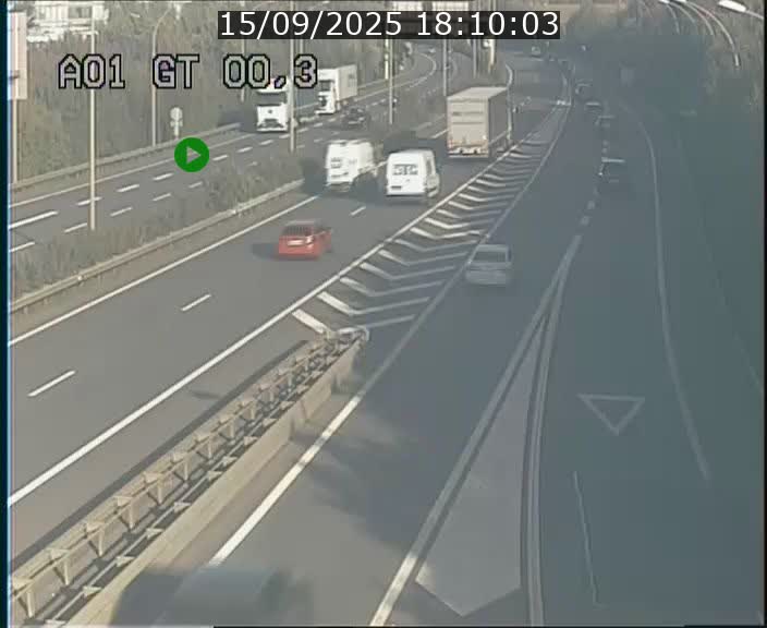 Traffic live webcam Luxembourg Croix de Gasperich - A1 direction Kirchberg - BK 0.3