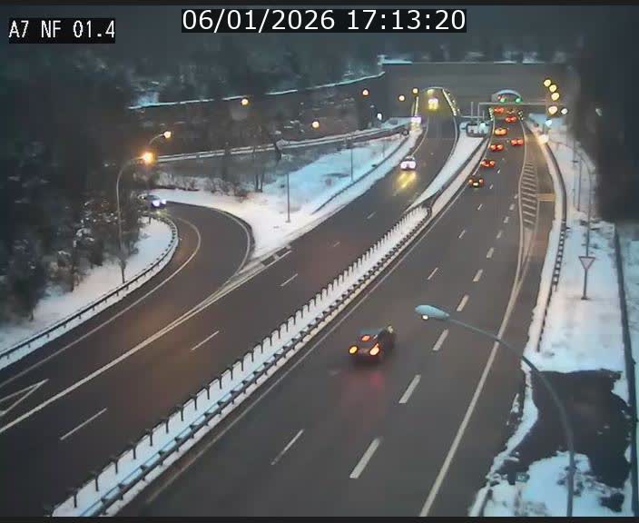 Caméra autoroute Luxembourg A7 - Echangeur Waldhaff - direction Tunnel Stafelter