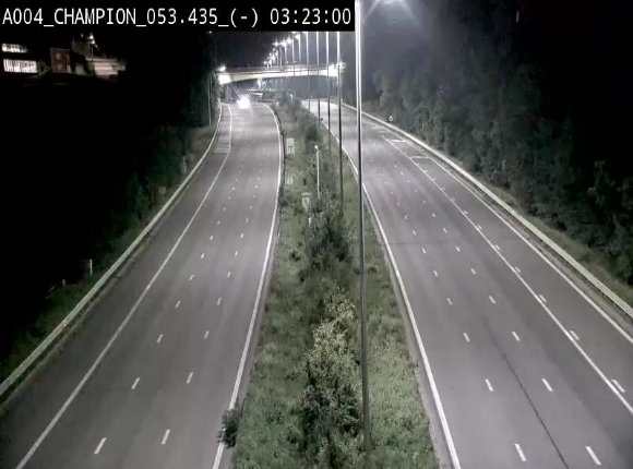 Webcam E411 à Champion, à proximité de Namur. Vue orientée vers Bruxelles