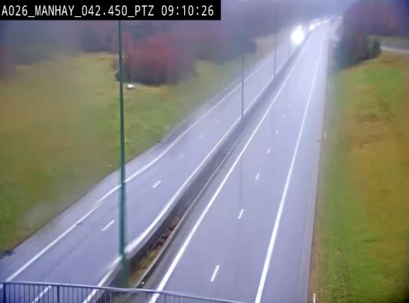 Webcam autoroute A26/E25 à hauteur de Manhay, à la jonction avec la N651 en direction de Liège - BK 42.4