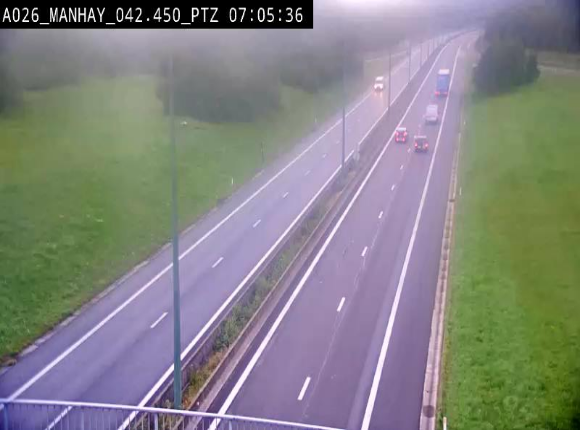 Webcam autoroute A26/E25 à hauteur de Manhay, à la jonction avec la N651 en direction de Liège - BK 42.4