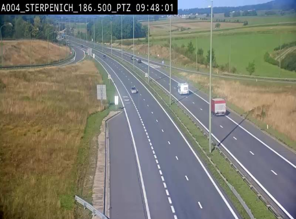 Webcam E411 à Sterpenich en Belgique près de la frontière du Luxembourg. Vue orientée vers Bruxelles