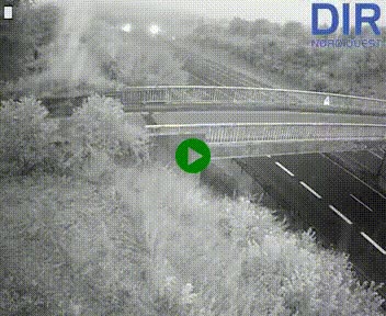 Webcam sur A84 à hauteur de Pont-Farcy, au niveau du pont autoroutier sur la Vire, au sud de Saint-Lô