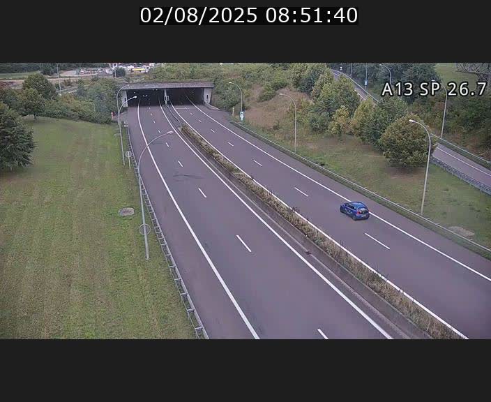 Traffic live webcam Luxembourg Frisange - A13 direction Luxembourg-ville - BK 26.7