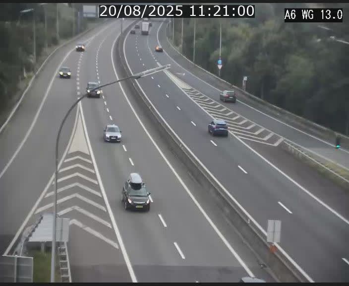 Traffic live webcam Luxembourg Mamer - A6 - BK 13 - direction Luxembourg/France/Allemagne