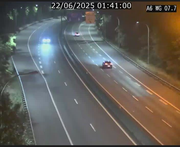 Traffic live webcam Luxembourg - Bridel - A6 - BK 7.7 - direction Belgique