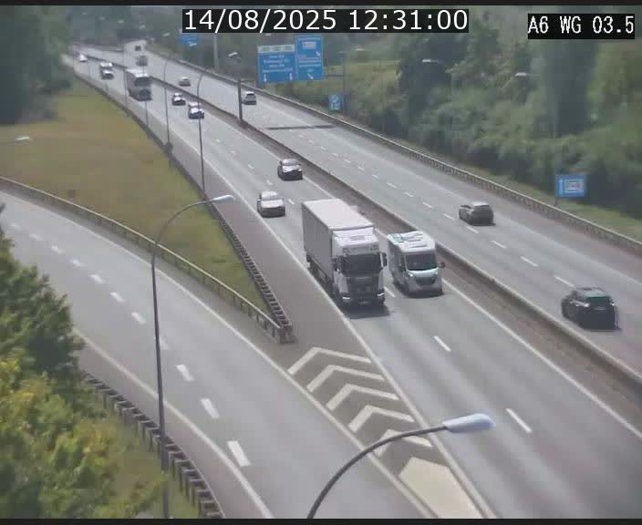 Traffic live webcam Luxembourg - Croix de Cessange - A6 - BK 3.5 - direction France/Allemagne