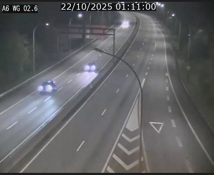Traffic live webcam Luxembourg Croix de Cessange - A6 - BK 2.6 - direction France/Allemagne