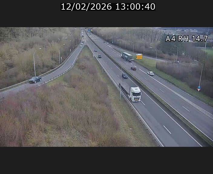 Traffic live webcam Luxembourg Jonction Lankelz - A4 - BK 14.7 - direction Luxembourg