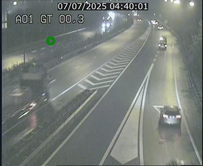 Traffic live webcam Luxembourg Croix de Gasperich - A1 direction Kirchberg - BK 0.3