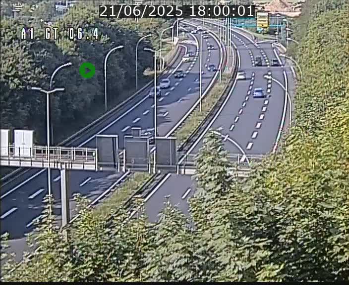 Traffic live webcam Luxembourg Hamm - A1 direction Sandweiler - BK 6.4