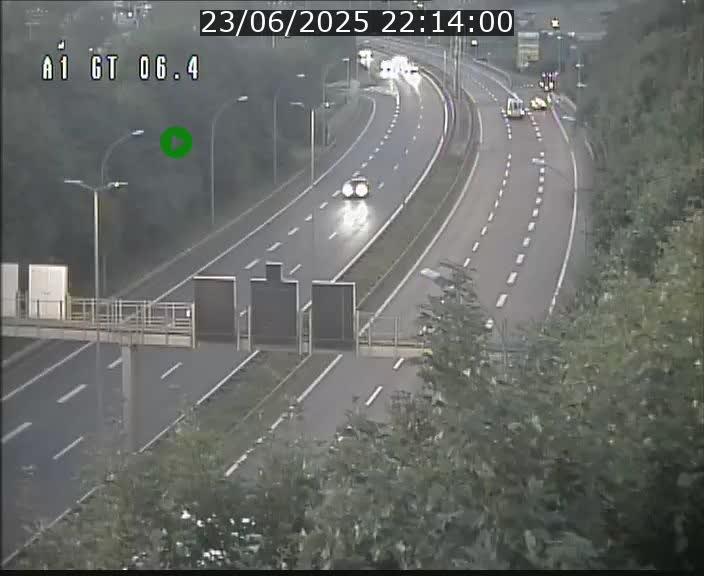 Traffic live webcam Luxembourg Hamm - A1 direction Sandweiler - BK 6.4