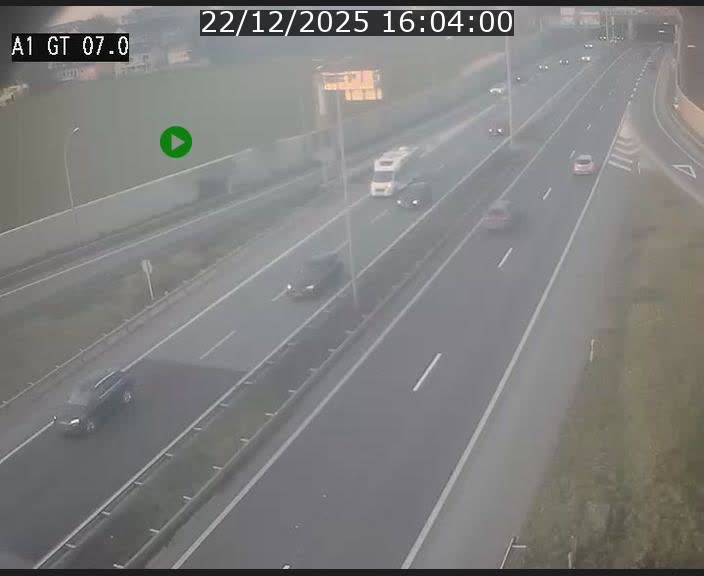 Traffic live webcam Luxembourg Cents - A1 direction Kirchberg - BK 7