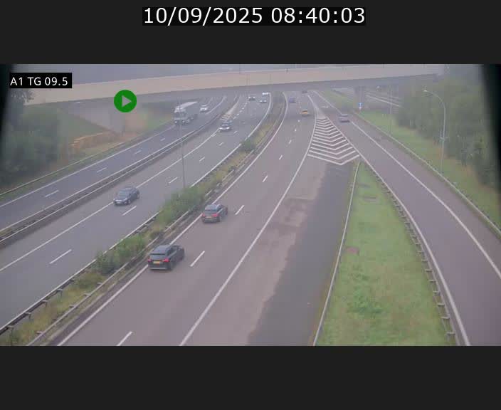 Traffic live webcam Luxembourg Jonction Grünewald - A1 direction Luxembourg-ville - BK 9.5