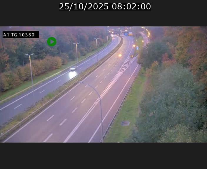Traffic live webcam Luxembourg Senningerberg - A1 direction Luxembourg Kirchberg - BK 10.3