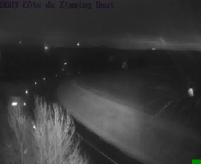 Webcam sur la D603 située en haut de la Côte de Zimming. Vue orientée vers Saint-Avold.