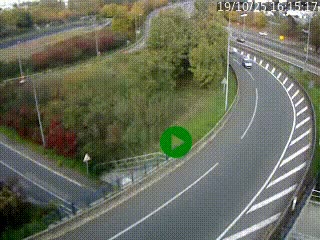 Caméra autoroute à la jonction entre l'A7 et la D301 (Boulevard urbain Sud de Lyon) à Feyzin, au sud de Lyon. Vue orientée vers Mions