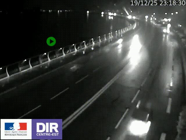 Webcam sur le quai Parjot à Vienne, aux Portes de Lyon, sur la Nationale 7, à la jonction avec le boulevard du Rhône-nord (D1407), caméra orientée vers Lyon