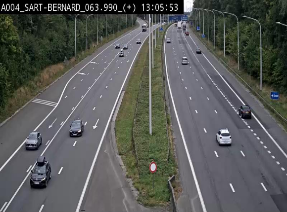 Webcam sur l'E411 à hauteur de la jonction avec la N4 à la sortie de Namur. Vue orientée vers Luxembourg
