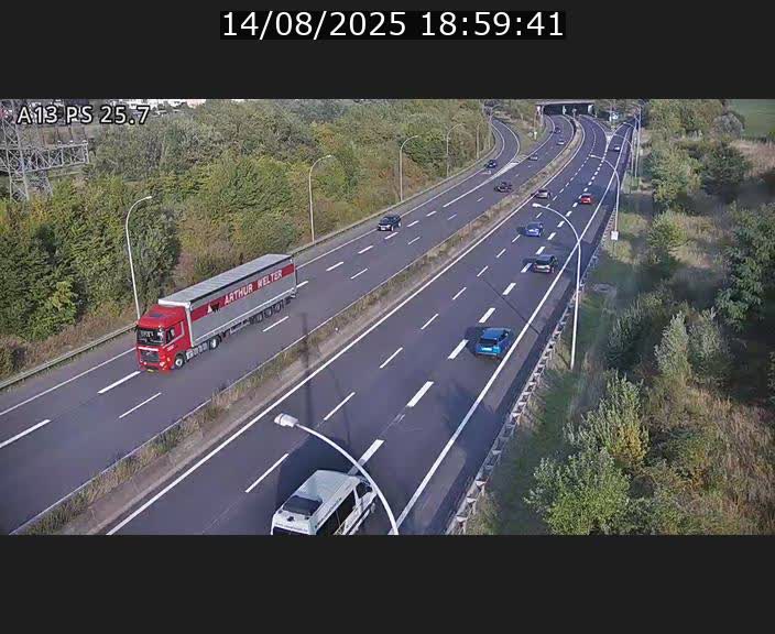 Traffic live webcam Luxembourg Frisange - A13 direction Allemagne - BK 26