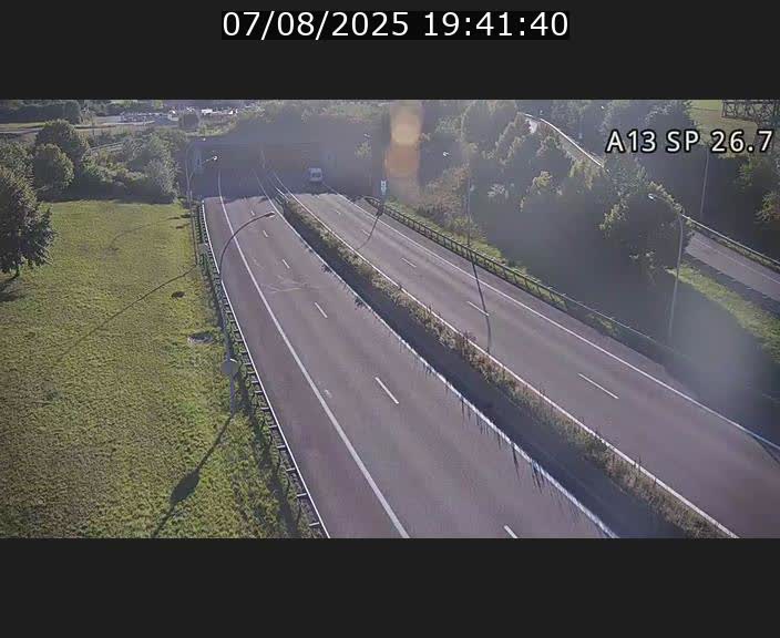 Traffic live webcam Luxembourg Frisange - A13 direction Luxembourg-ville - BK 26.7