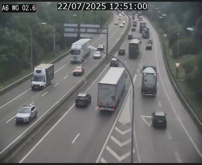 Traffic live webcam Luxembourg Croix de Cessange - A6 - BK 2.6 - direction France/Allemagne