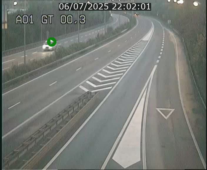 Traffic live webcam Luxembourg Croix de Gasperich - A1 direction Kirchberg - BK 0.3
