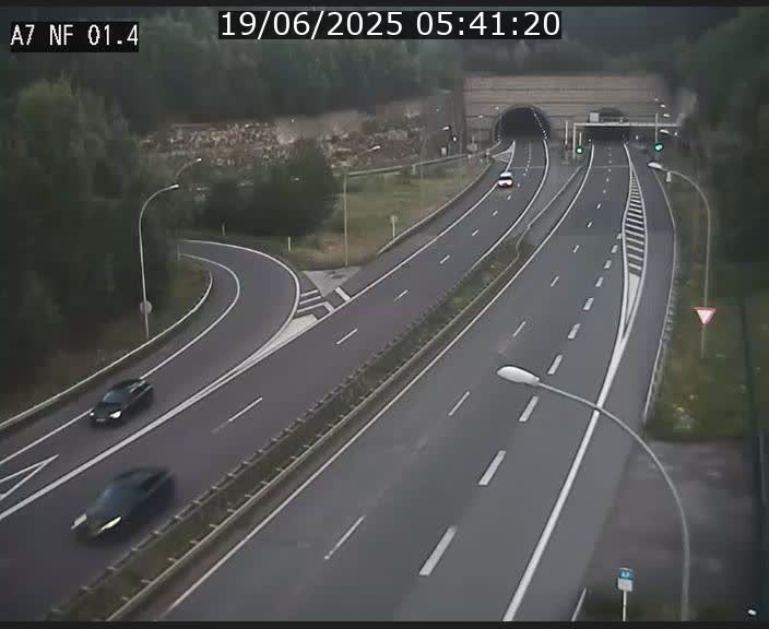 Caméra autoroute Luxembourg A7 - Echangeur Waldhaff - direction Tunnel Stafelter
