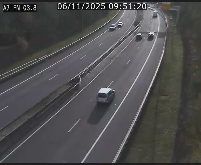 Caméra autoroute Luxembourg A7 - Passage à gibier Rëngelbour - direction Tunnel Stafelter