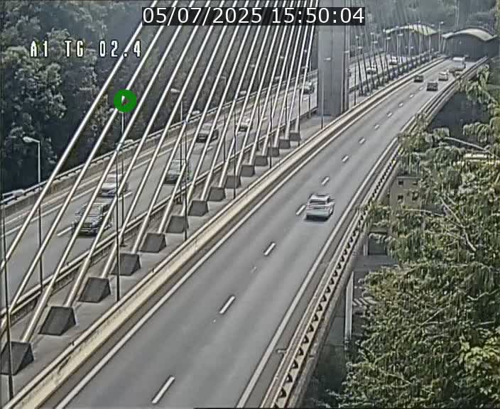 Traffic live webcam Luxembourg Sandweiler - A1 direction Luxembourg-ville - BK 2.4