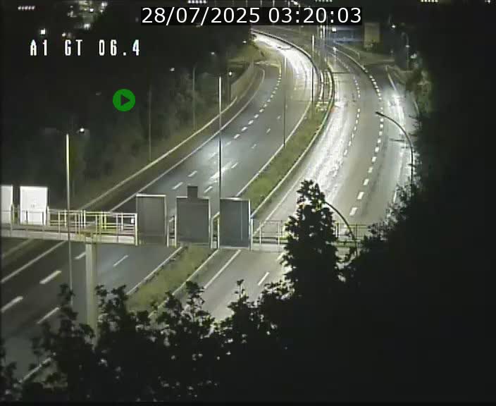 Traffic live webcam Luxembourg Hamm - A1 direction Sandweiler - BK 6.4